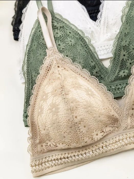 Меки сутиени/бюстиета без банели