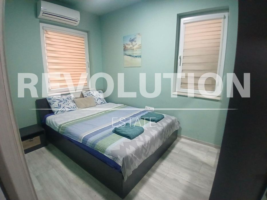 Тристаен апартамент в района на ЖП гара!