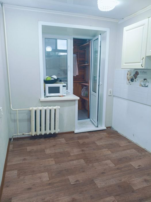 Продам 3х ком. квартиру в 4м микр.