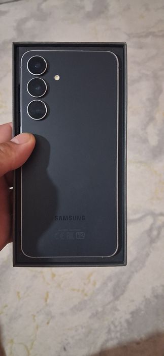 S25fe 12/256vetnam radnoy