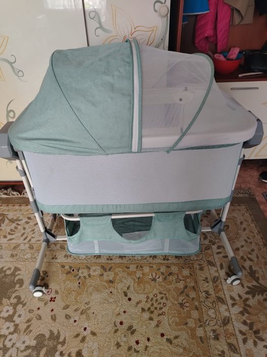 Продам детскую кроватку
