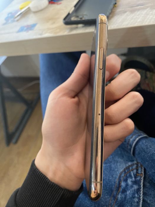 Iphone 11pro в отоичном состоянии
