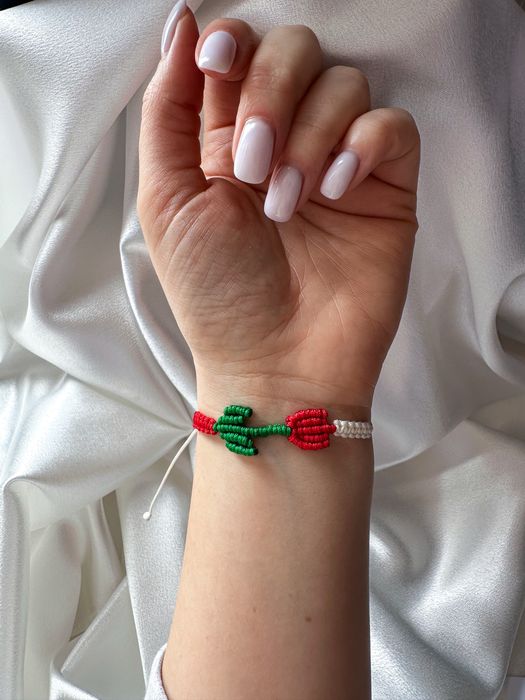 Мартеници-уникална ръчна изработка