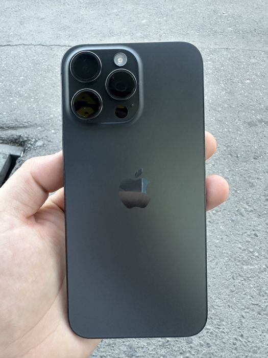 Iphone 15 ProMax black titanium