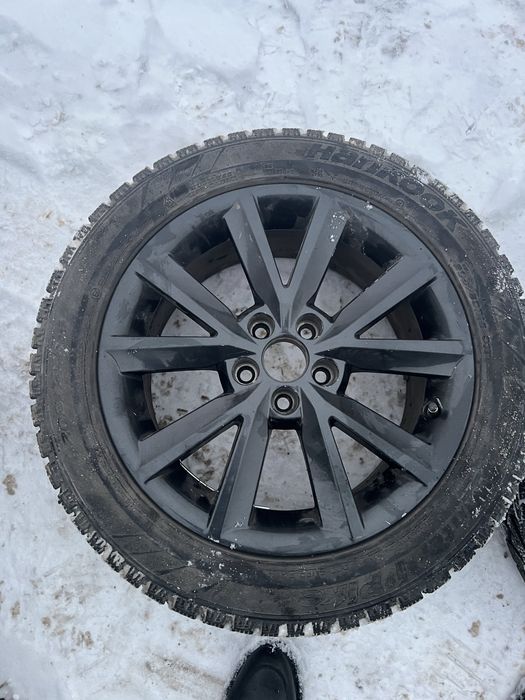 Шины с дискамиии