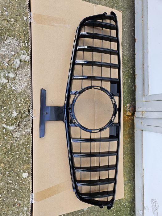 черна решетка тип GT за Mercedes C класа W204