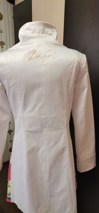 Desigual тренч/манто