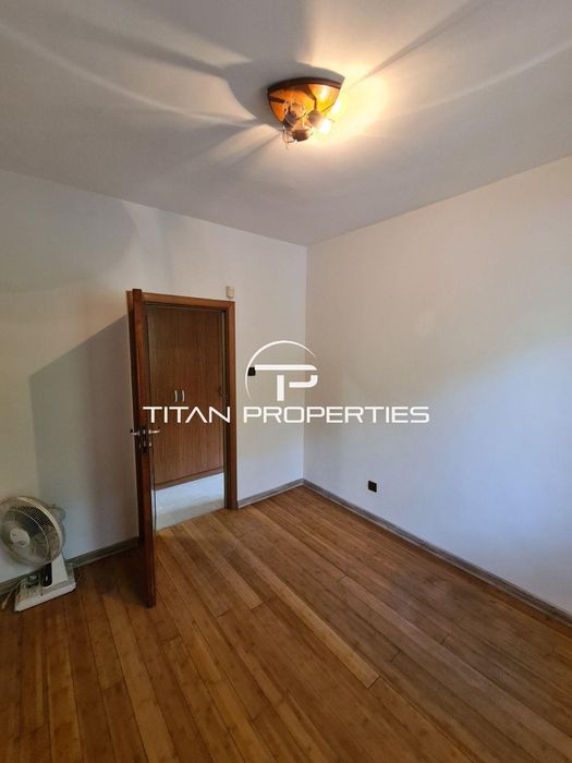 Продава се Тристаен апартамент в Пловдив, Кършияка - 80 кв.м за 1925 €/кв.м - Снимка #7