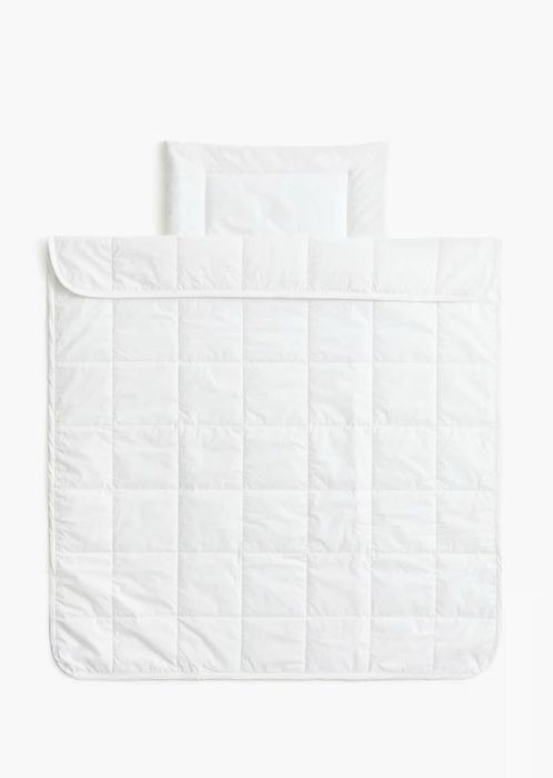 Бебешка завивка и възглавница