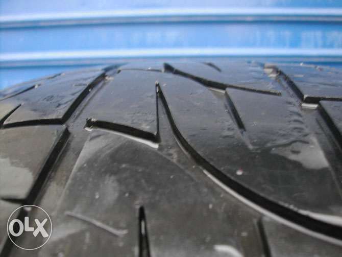4 бр оригинални джанти 6x18" Mitsubishi с гуми Pirelli 285/55/18