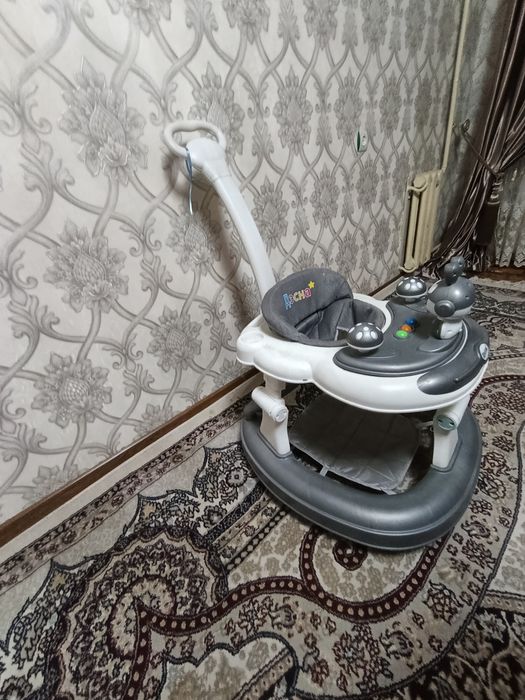Ходунак детский  яхши состояние
