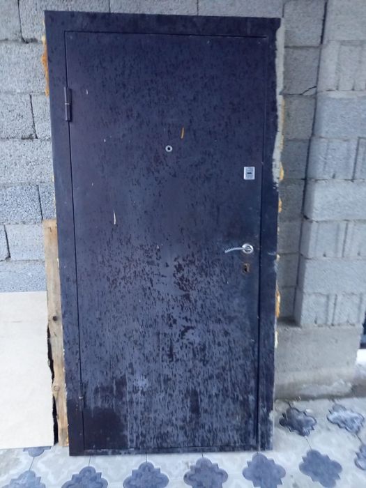 Двери   25000 тг