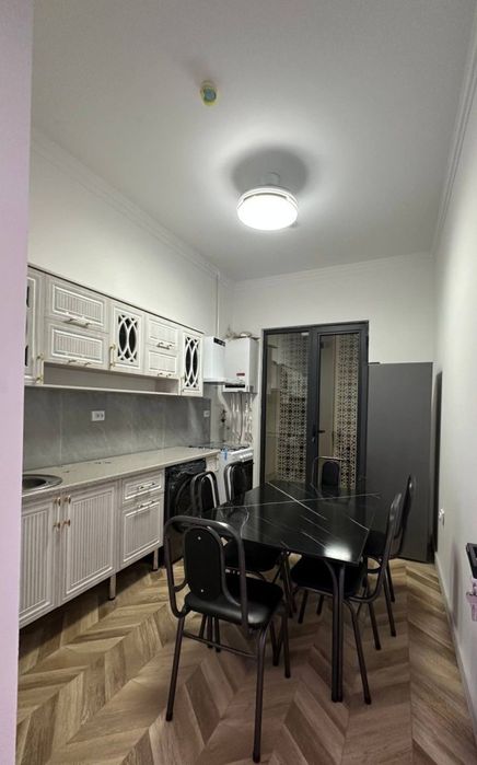 Mirzo Ulugʻbek Yangi OZBEKISTON bogida 3 xona kv ijaraga beriladi