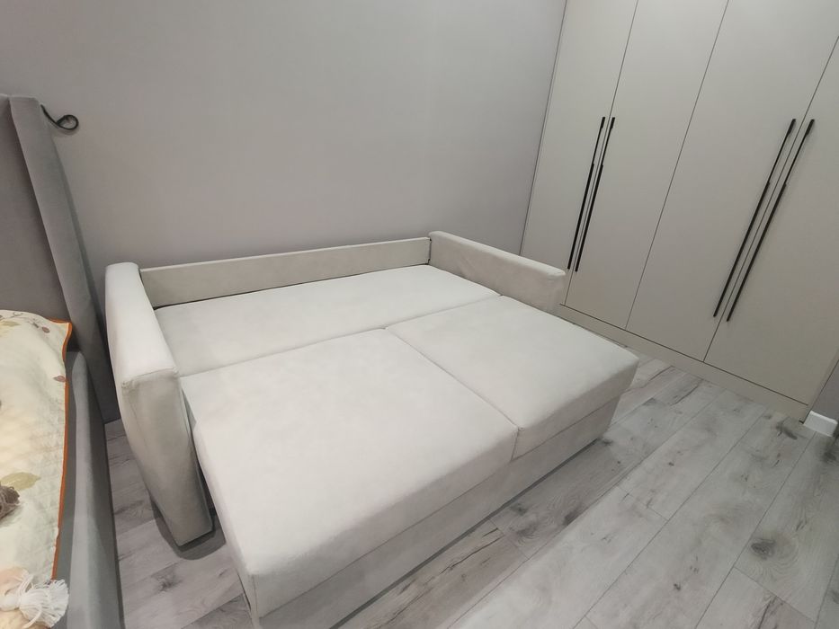 Продается диван 90*175