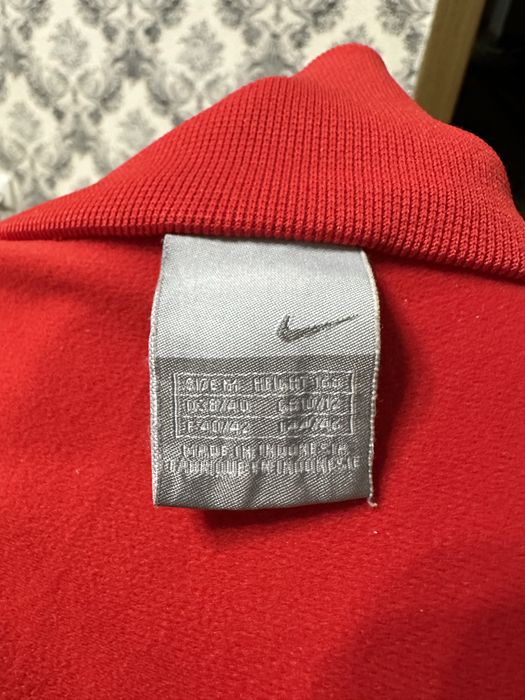 Спортивные кофты