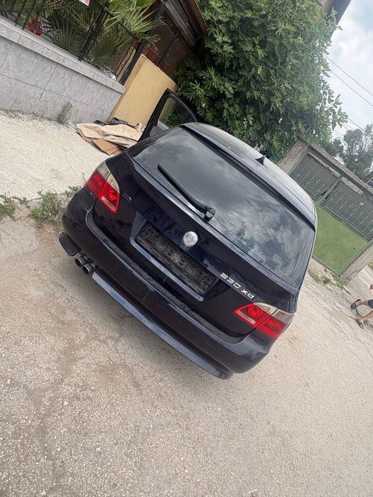 BMW e61 3.0xd на части
