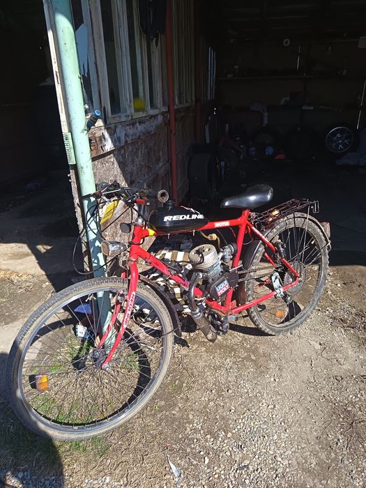 Vând bicicleta cu motor 80cc