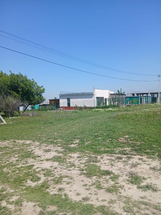 Продаются участки у подножия гор