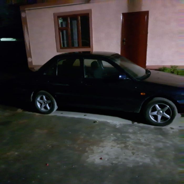 Mitsubishi Lancer