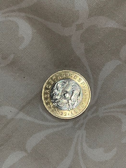 Монета 100 тенге новая