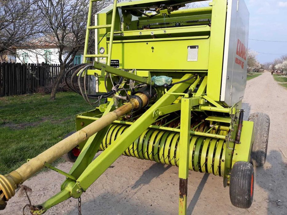 Vand Presa de balotat CLAAS Rollant 46