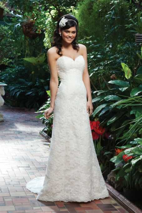 Сватбена рокля Sincerity Bridal р-р L-XL - цвят слонова кост