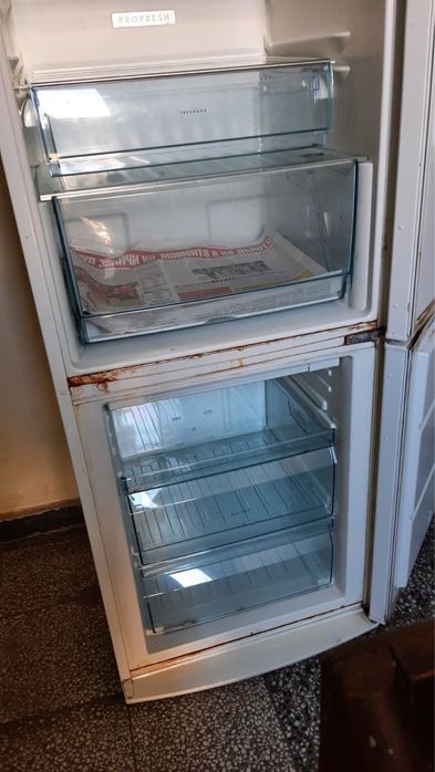 Хладилник с фризер AEG