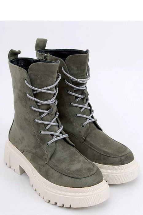 Ghete cool cu siret  piele intoarsa ecologica verde