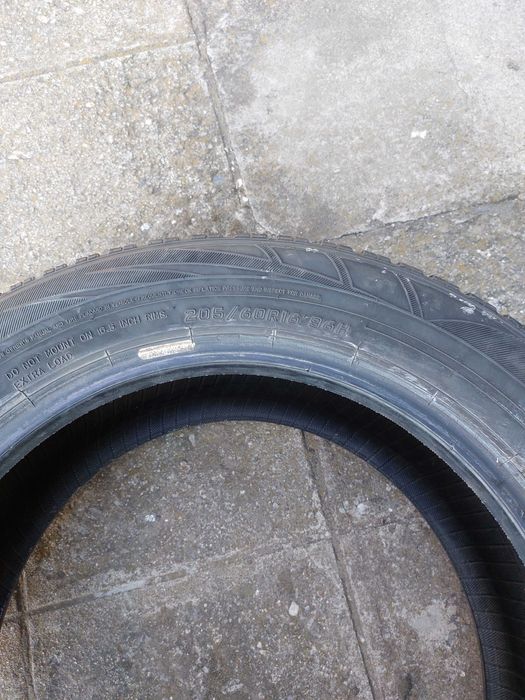 Продавам гума FALKEN за резервна