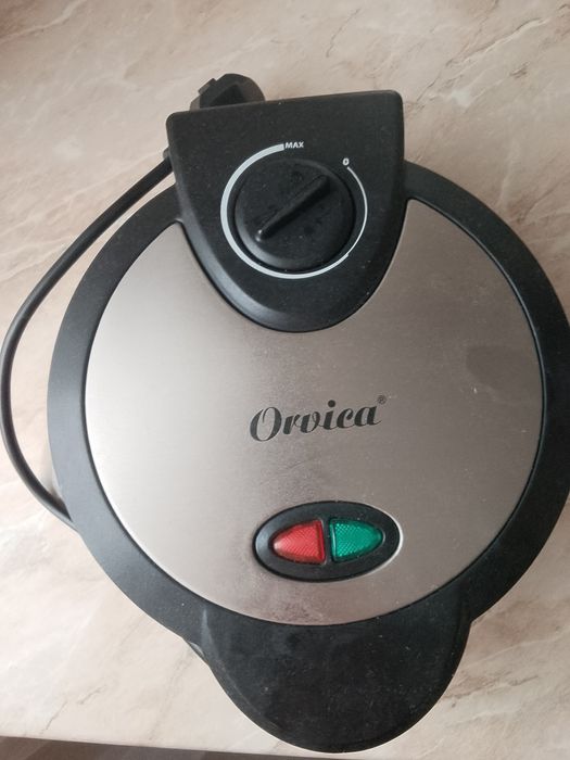 Продается вафельница