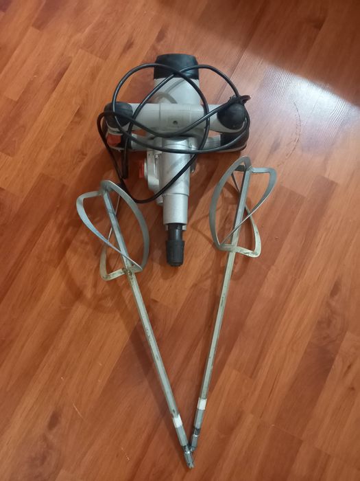 Продам строительный миксер