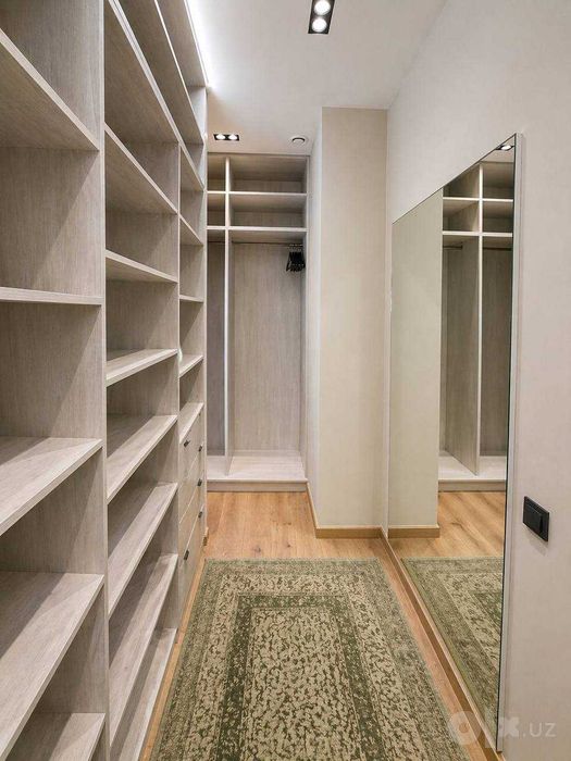 Продается 3 комнатная квартира, ЖК Казахстан