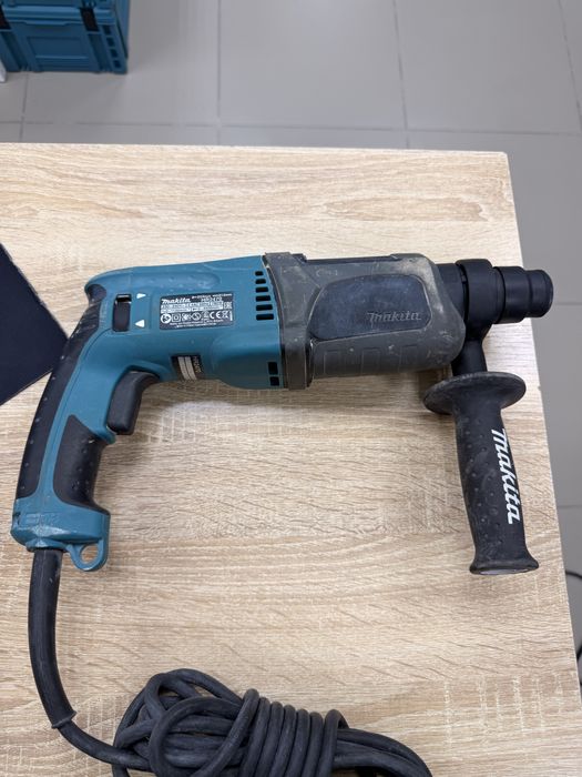 Перфоратор Makita HR2470 ТМ79