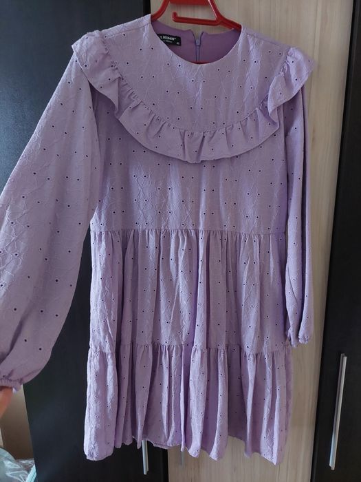 Рокля в лилав цвят
