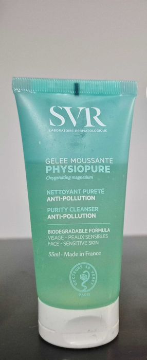 Измивен гел SVR за лице