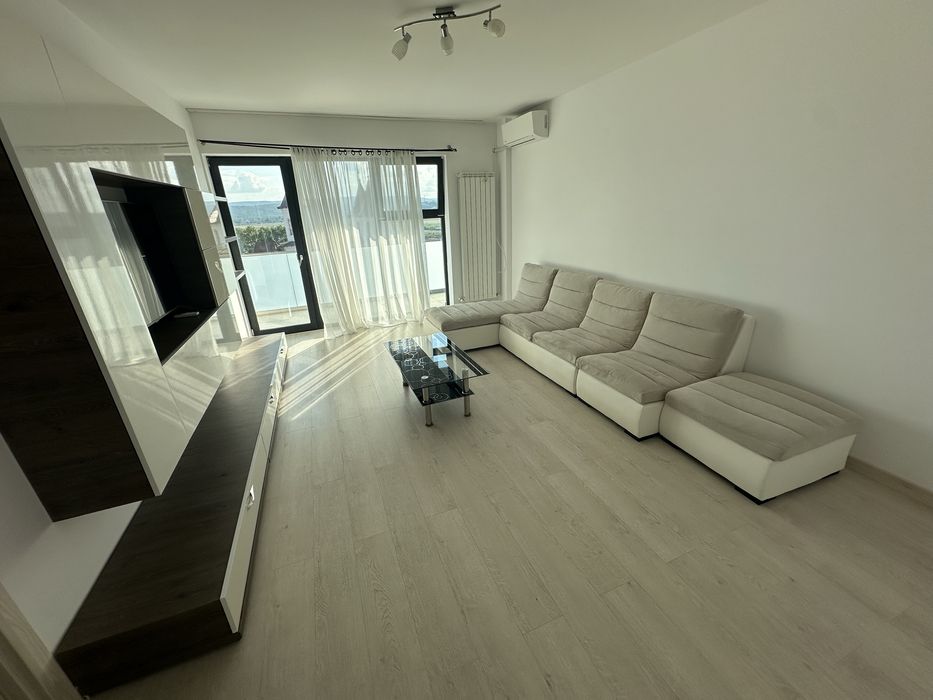 Inchiriez Apartament