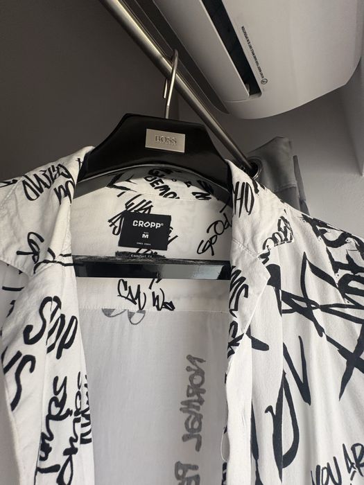 Camasa baieti / adolescenti alba cu print negru