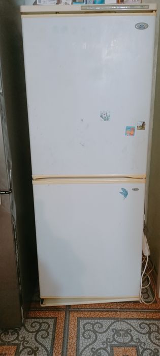 Продам холодильник