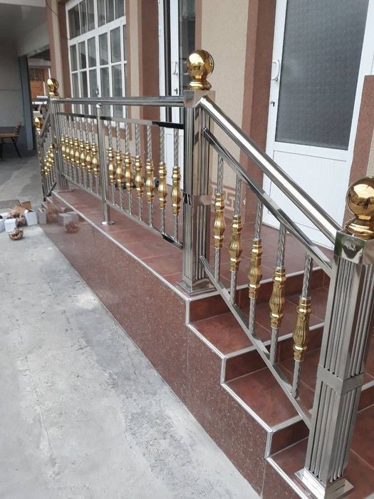 Установка решетки на раму и ограждение