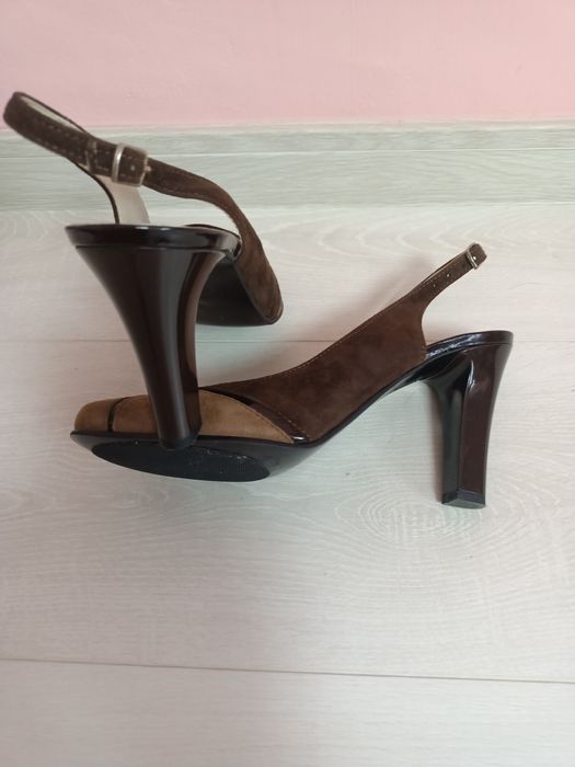 Pantofi piele întoarsă Salamandra Design