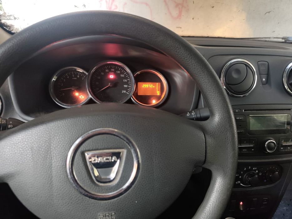 DACIA Logan 2016 — imagine 3