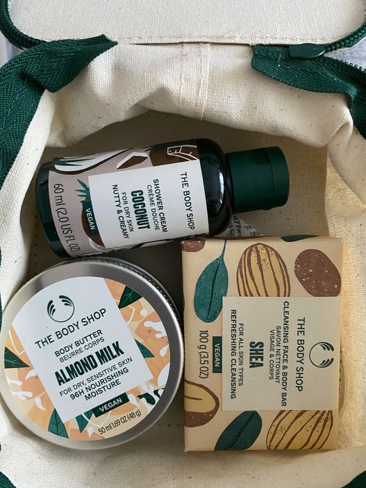 Set gel de dus, crema, sapun The Body Shop - Nou