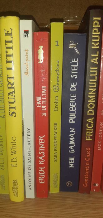 Carti ieftine pt. Școlari