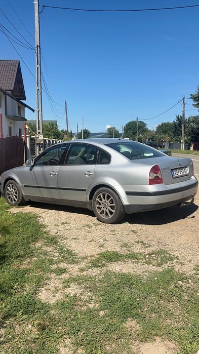 Vând Volkswagen Passat B5.5 1.9 TDI, stare bună