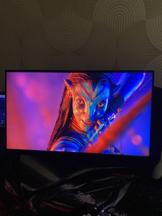 Монитор 180 hz , 1 ms fast