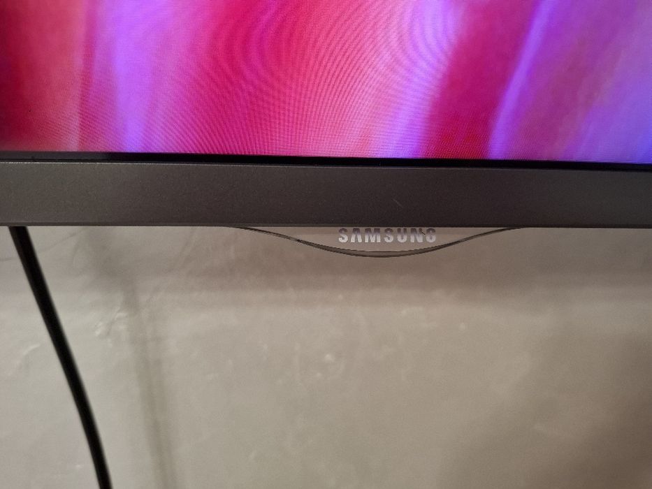 Продаётся SmarTV Samsung