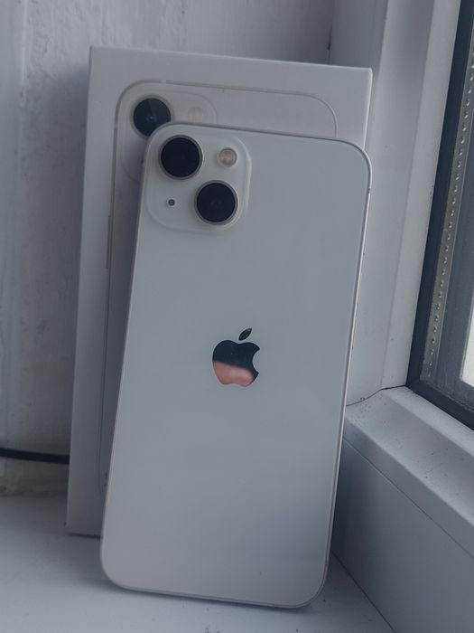 Продам айфон 13 IPhone 13