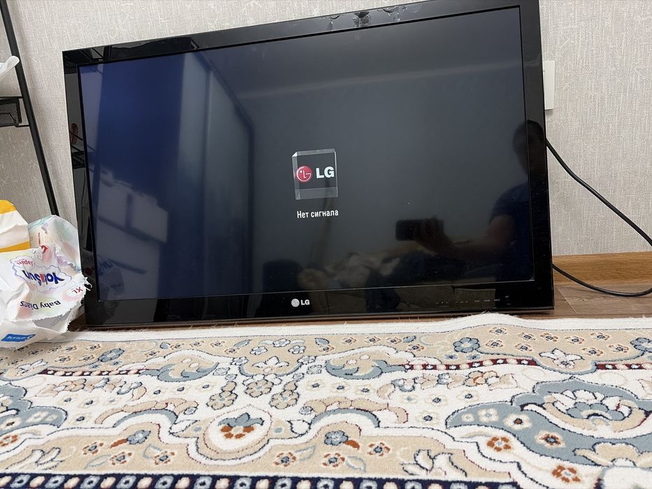Продам телевизор LG