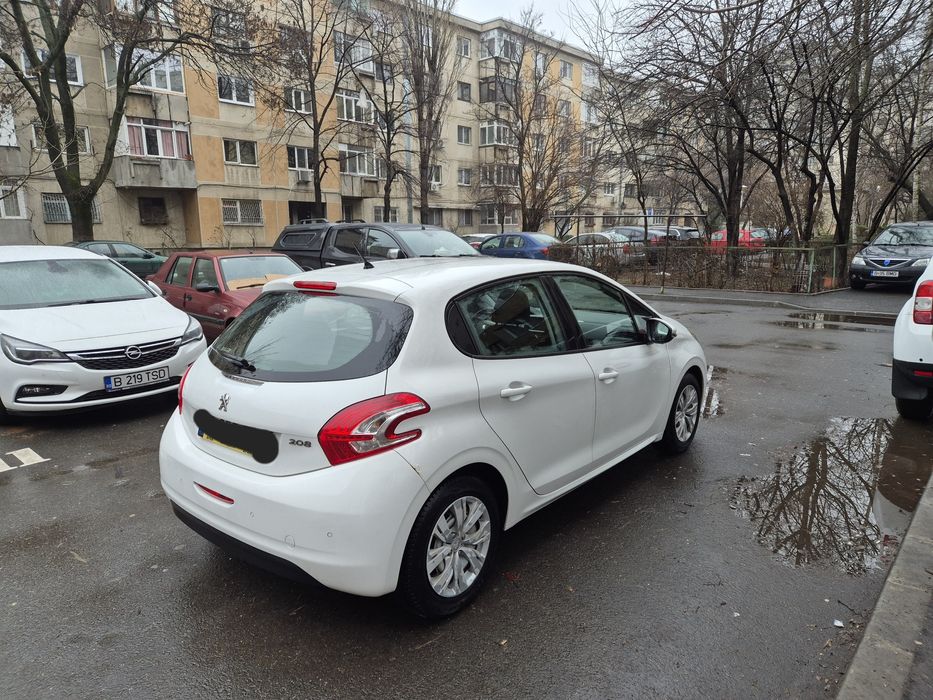 Peugeot 208  Active, 1.4 HDi, 2013