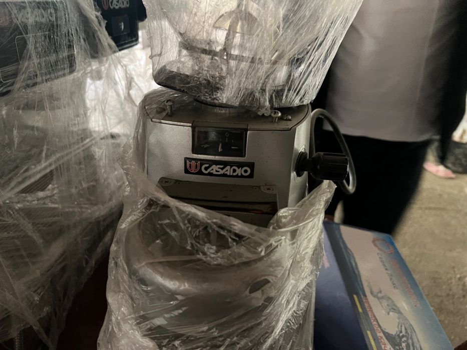 кофе машинка Casiado